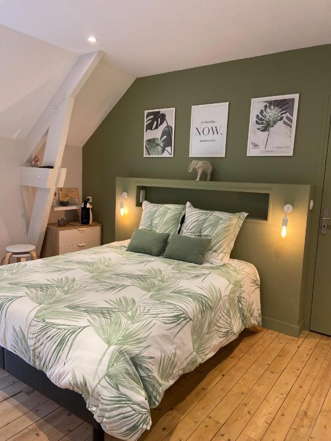 Au Fil De L'O Bed and Breakfast Bisseuil Exteriör bild